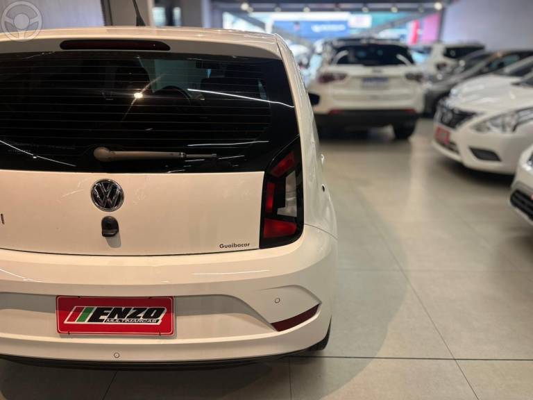 VOLKSWAGEN - UP 1.0 MPI MOVE UP 12V FLEX 2P MANUAL - 2018/2019 - BRANCA - R$ 57.900,00