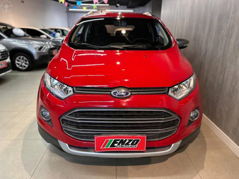 FORD - ECOSPORT 1.6 FREESTYLE 8V FLEX 4P MANUAL - 2012/2013 - VERMELHA - R$ 54.900,00