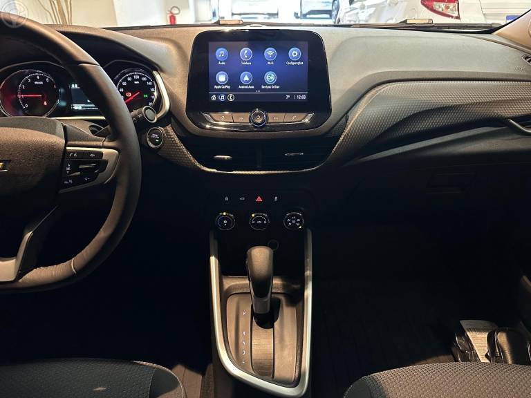 CHEVROLET - ONIX 1.0LTZ PLUS 12V TURBO FLEX 4P AUTOMÁTICO - 2023/2024 - BRANCA - R$ 98.900,00