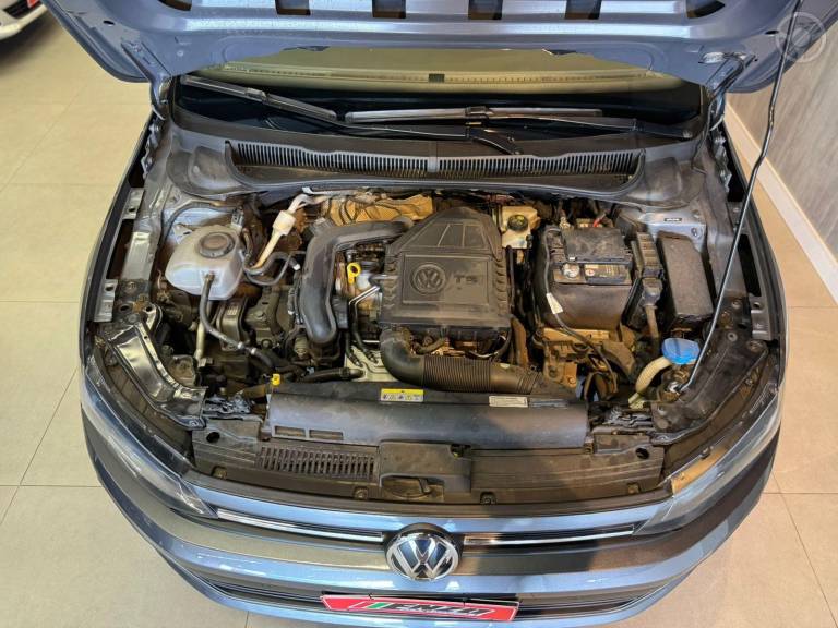 VOLKSWAGEN - VIRTUS 1.0 200 TSI COMFORTLINE AUTOMÁTICO - 2021/2022 - CINZA - R$ 90.900,00