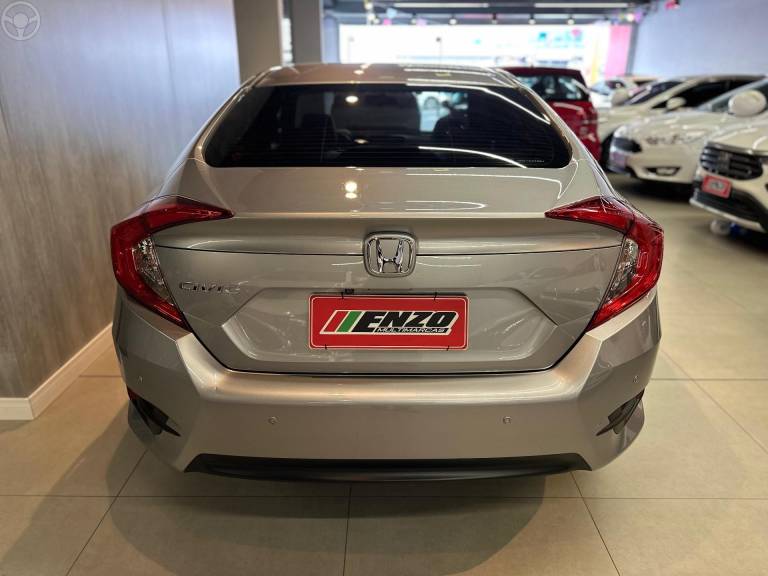HONDA - CIVIC 2.0 16V FLEXONE EX 4P CVT - 2016/2017 - PRATA - R$ 107.900,00