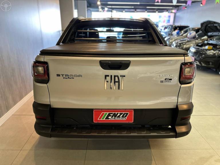 FIAT - STRADA 1.3 RANCH CD 8V FLEX 4P AUTOMÁTICO - 2022/2023 - PRATA - R$ 125.900,00