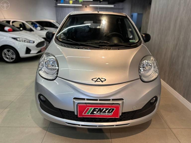 CHERY - QQ 1.0 MPFI ACT 12V 4P MANUAL - 2018/2019 - PRATA - R$ 36.900,00