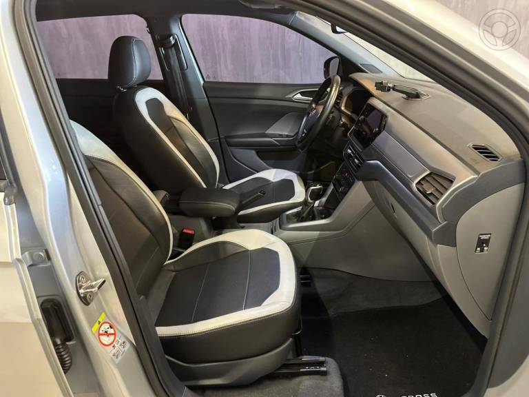 VOLKSWAGEN - T-CROSS 1.0 COMFORTLINE TSI FLEX 4P AUTOMÁTICO - 2020/2020 - PRATA - R$ 109.900,00