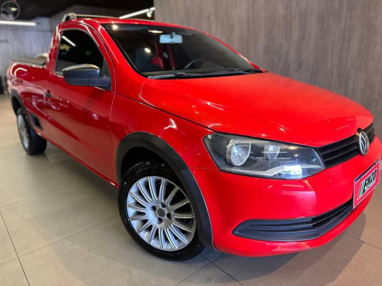 VOLKSWAGEN - SAVEIRO 1.6 MI CS 8V FLEX 2P MANUAL G.V - 2014/2015 - VERMELHA - R$ 49.900,00