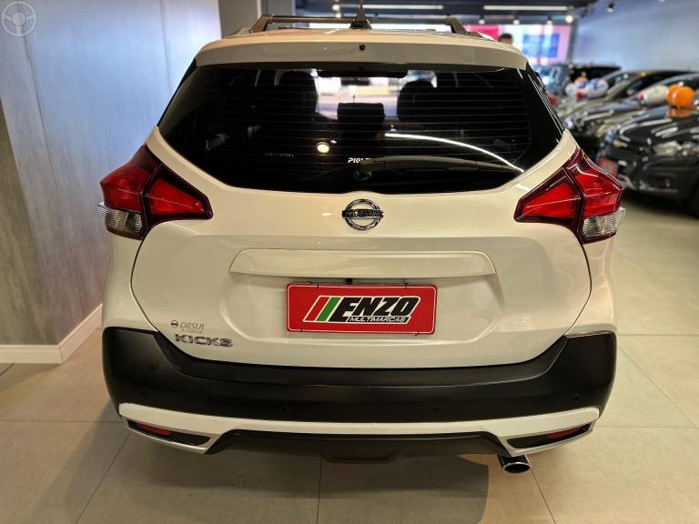 NISSAN - KICKS 1.6 16V FLEX S 4P MANUAL - 2018/2019 - BRANCA - R$ 79.900,00