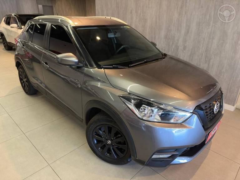 NISSAN - KICKS 1.6 ACTIVE 16V FLEX 4P AUTOMÁTICO - 2020/2021 - CINZA - R$ 86.900,00