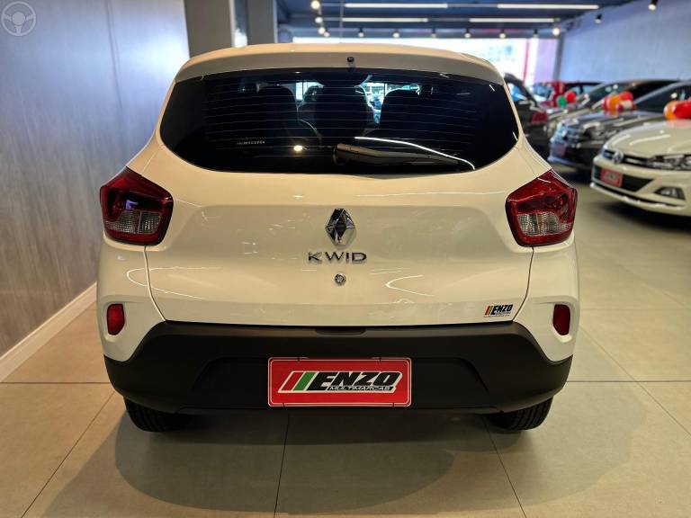 RENAULT - KWID 1.0 12V SCE FLEX ZEN MANUAL - 2021/2022 - BRANCA - R$ 51.900,00