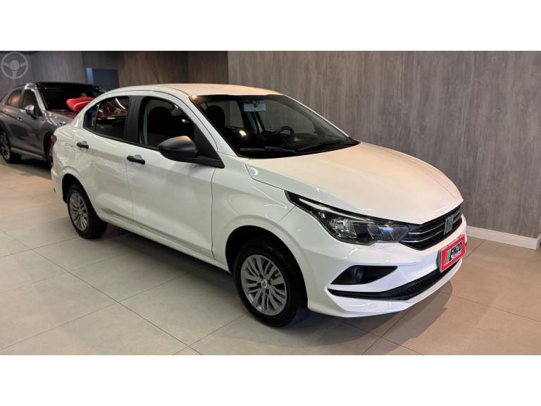 FIAT - CRONOS 1.0 FIREFLY DRIVE FLEX 4P MANUAL - 2022/2023 - BRANCA - R$ 66.900,00