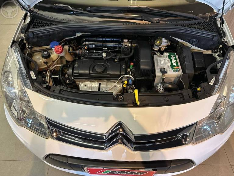 CITROËN - C3 1.5 TENDANCE 8V FLEX 4P MANUAL - 2014/2015 - BRANCA - R$ 43.900,00