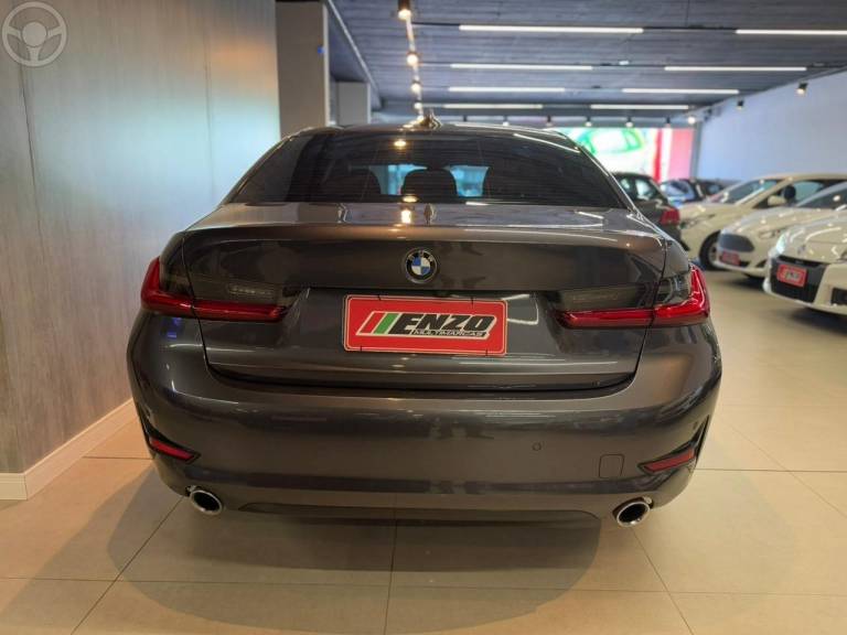 BMW - 320I 2.0 M SPORT 16V TURBO 4P AUTOMÁTICO - 2019/2020 - CINZA - R$ 199.900,00