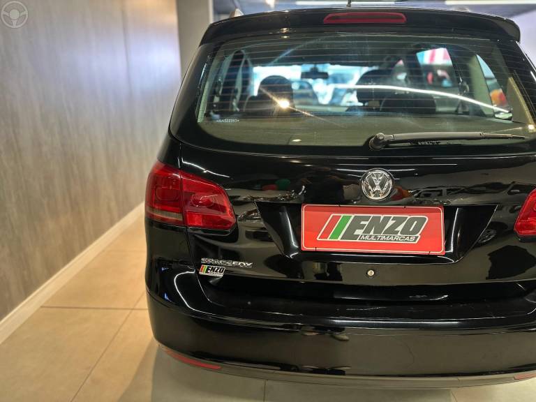VOLKSWAGEN - SPACEFOX 1.6 MI SPORTLINE 8V FLEX 4P MANUAL - 2010/2011 - PRETA - R$ 39.900,00