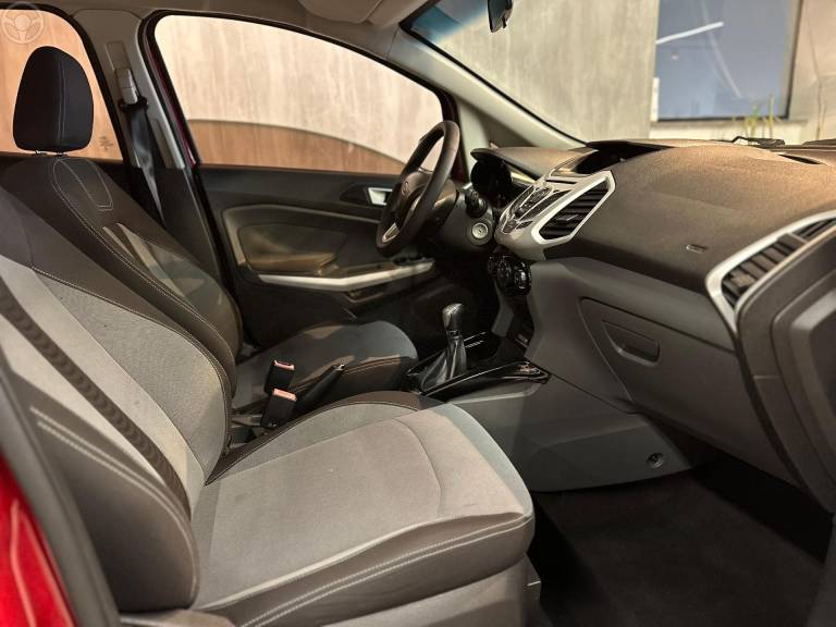 FORD - ECOSPORT 1.6 FREESTYLE 8V FLEX 4P MANUAL - 2012/2013 - VERMELHA - R$ 54.900,00