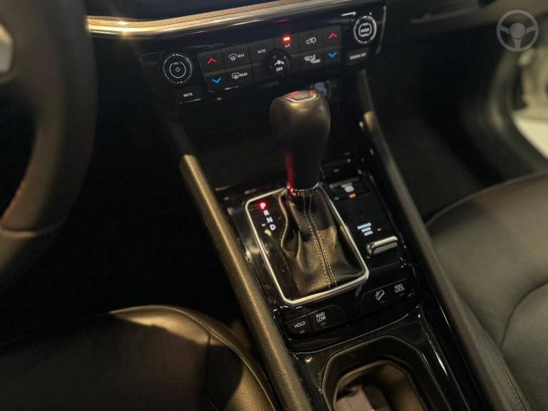 JEEP - COMPASS 2.0 LIMITED TD350 TURBO DIESEL 4X4 4P AUTOMÁTICO - 2022/2023 - BRANCA - R$ 161.900,00