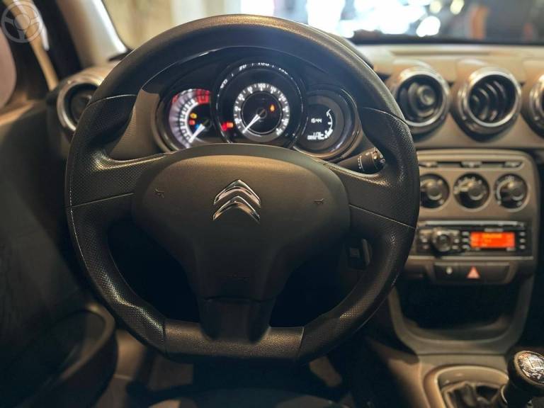 CITROËN - C3 1.5 TENDANCE 8V FLEX 4P MANUAL - 2014/2015 - BRANCA - R$ 43.900,00