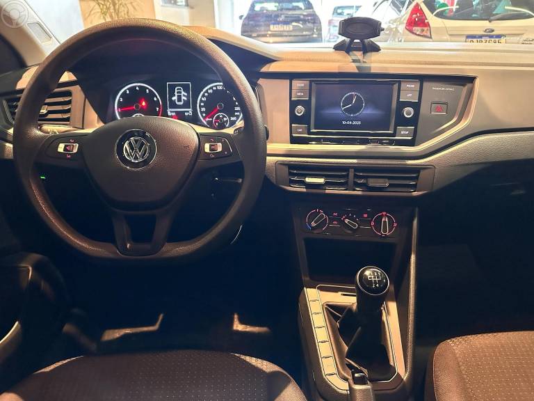 VOLKSWAGEN - POLO 1.0MPI TOTAL FLEX MANUAL - 2020/2020 - PRETA - R$ 65.900,00