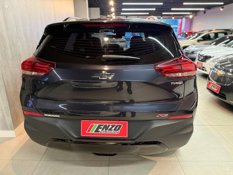 CHEVROLET - TRACKER 1.2 12V RS TURBO FLEX 4P AUTOMÁTICO - 2023/2024 - CINZA - R$ 126.900,00