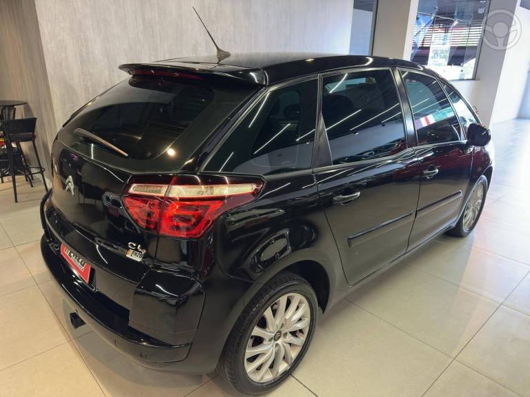 CITROËN - C4 2.0 I PICASSO 16V 4P AUTOMÁTICO - 2010/2011 - PRETA - R$ 33.900,00