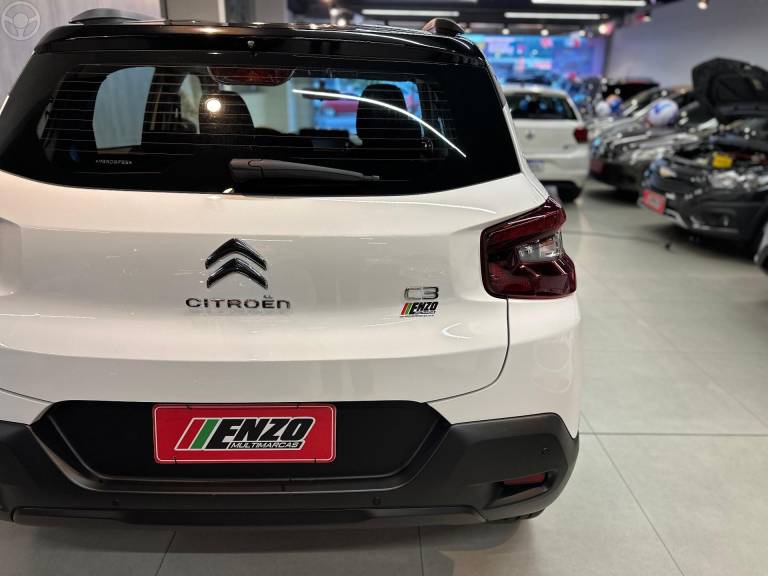CITROËN - C3 1.6 FEEL 16V FLEX 4P MANUAL - 2022/2023 - BRANCA - R$ 73.900,00